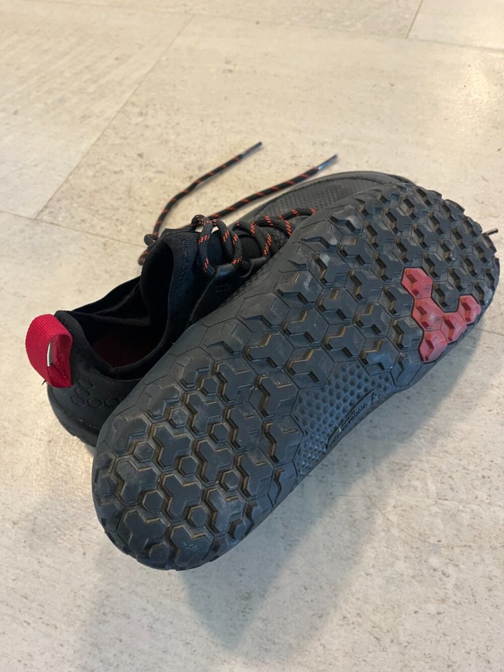 Vivobarefoot Motus Strength Womens Black Athletic Shoes Vivo barefoot - Picture 2 of 6